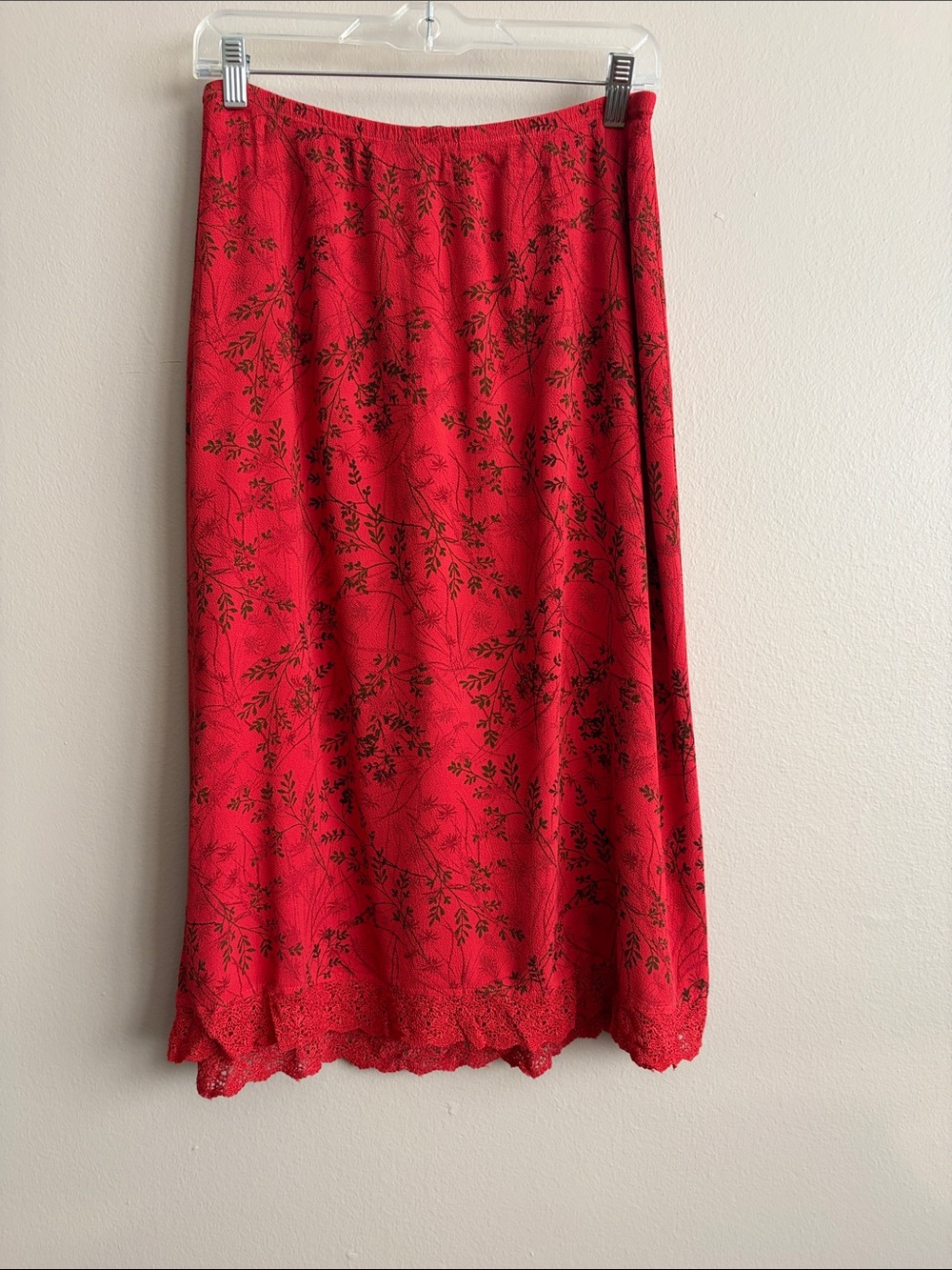 Cut Loose Red Floral Botanical Midi Skirt with Lace Trim - Size M
